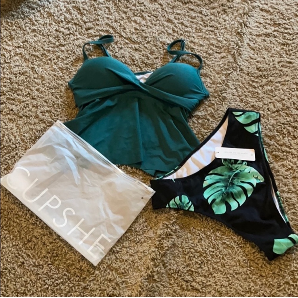 Green and Leafy Twist Tankini